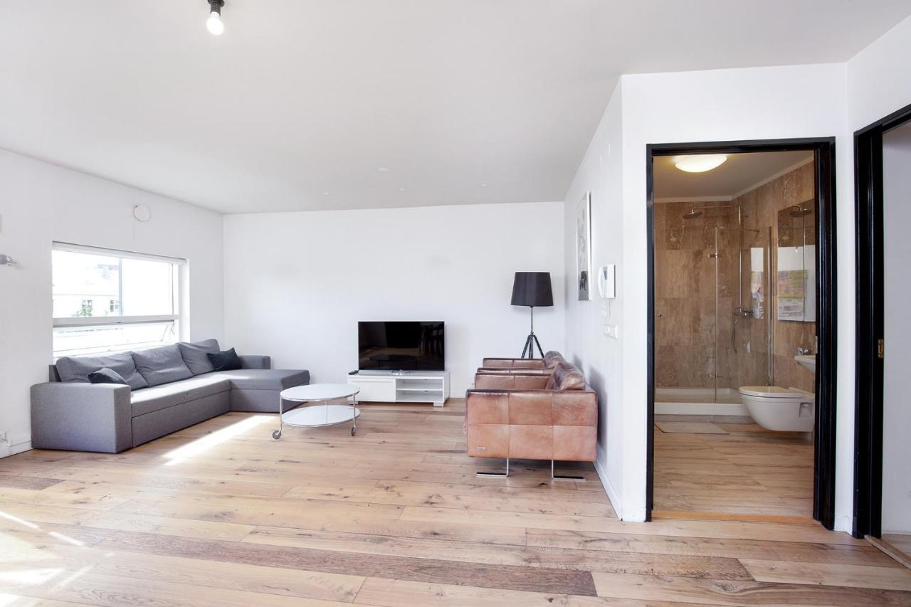 Penthouse Apartment On The Main Shopping Street Reykjavík Dış mekan fotoğraf
